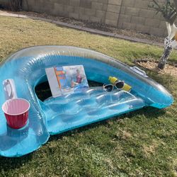 Summer Waves Chill-Out Lounge Inflatable Pool Float (by Polygroup)