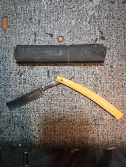 King Cutter by H Booker&Co. Antique Straight Razor with Original Box