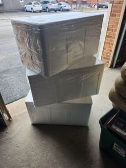 Coolers   Styrofoam  with lid