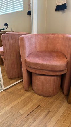 Blush Accent Chair