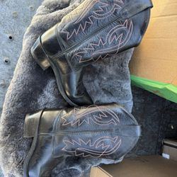 Leather Boots 
