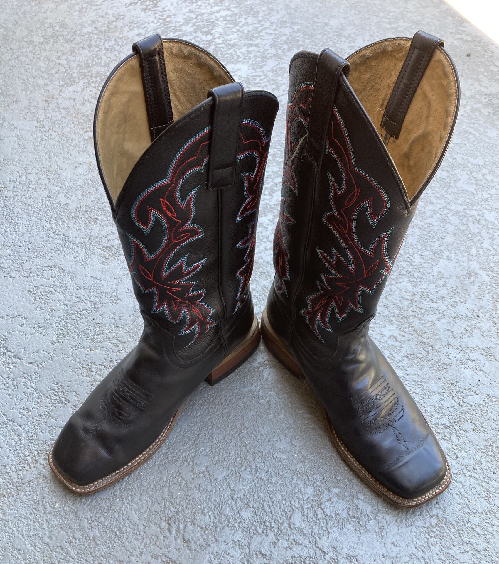 Women’s 9M Cowboy Boots Black