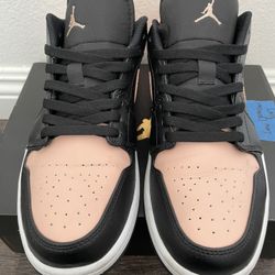 Sz 10.5 AJ1 Low Crimson Tint