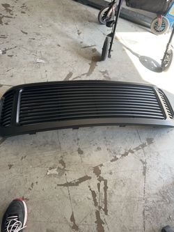 1(contact info removed) ford super duty f250/350 grille