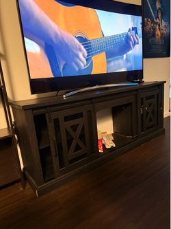 Tv stand