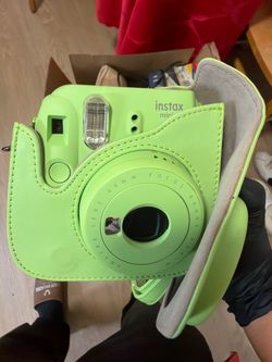 Poloroid Camera Green