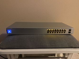 Ubiquiti UniFi 16-Port Gigabit PoE+