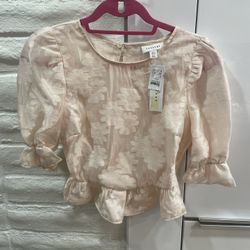 New With Tags TopShop Floral Daisy Cream Blouse With Puff Sleeves