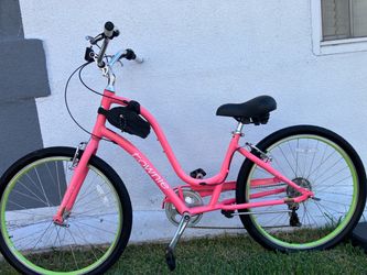 Beautiful Electra Townie 7D. Women’s bike.  7 speed