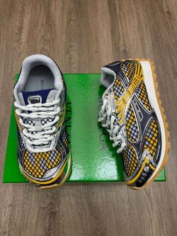 Bottega sneakers