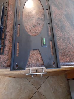 TV WALL MOUNT