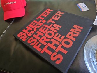 Very Good Decor Book