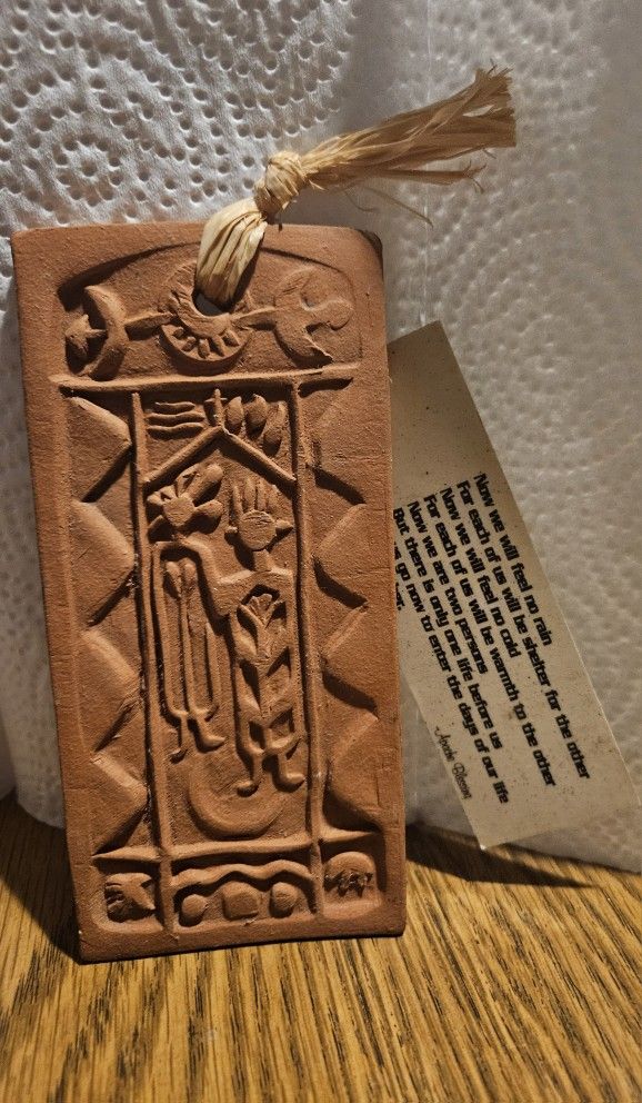 VINTAGE " APACHE PRAYER " CLAY PRESS WALL PLAQUE