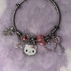 Hello Kitty Bracelet 