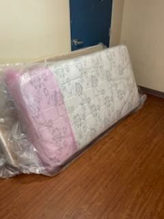 TWIN FULL QUEEN KING MATTRESS ⭐ ☎561*802*8654* CALL US All Brand New. WE HAVE ALL SIZE ..⭐TWIN ⭐ FULL ⭐ ⭐ QUEEN⭐ KING ⭐ We deliver everywhere