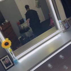 Beautiful Led Light Up Dresser 