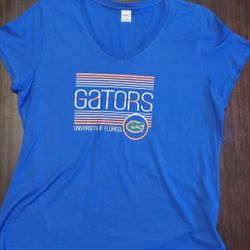 New with tags Florida gator's collegiate woman's V neck T-shirt