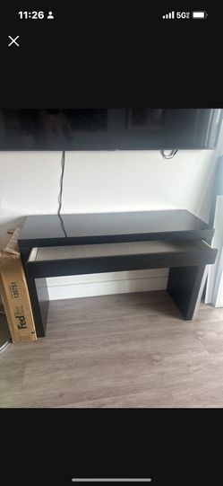 Black Table With Drawer