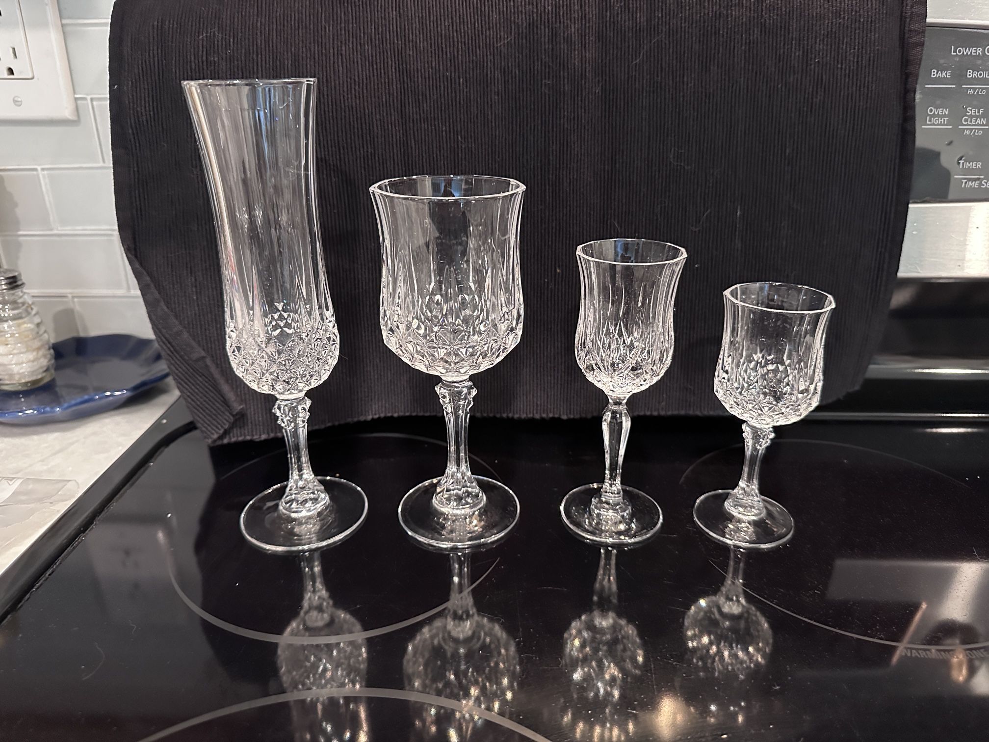 Cristal d'Arques Longchamp Crystal Stemware 29 Pcs - www.disolcolor.com