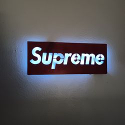 Supreme 