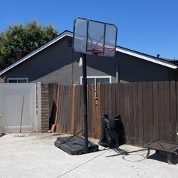Portable Baskerball Court