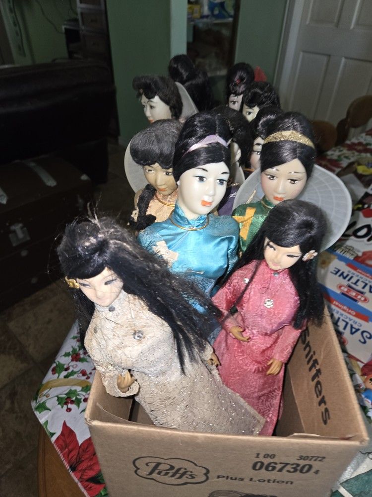 Oriental Dolls Vintage