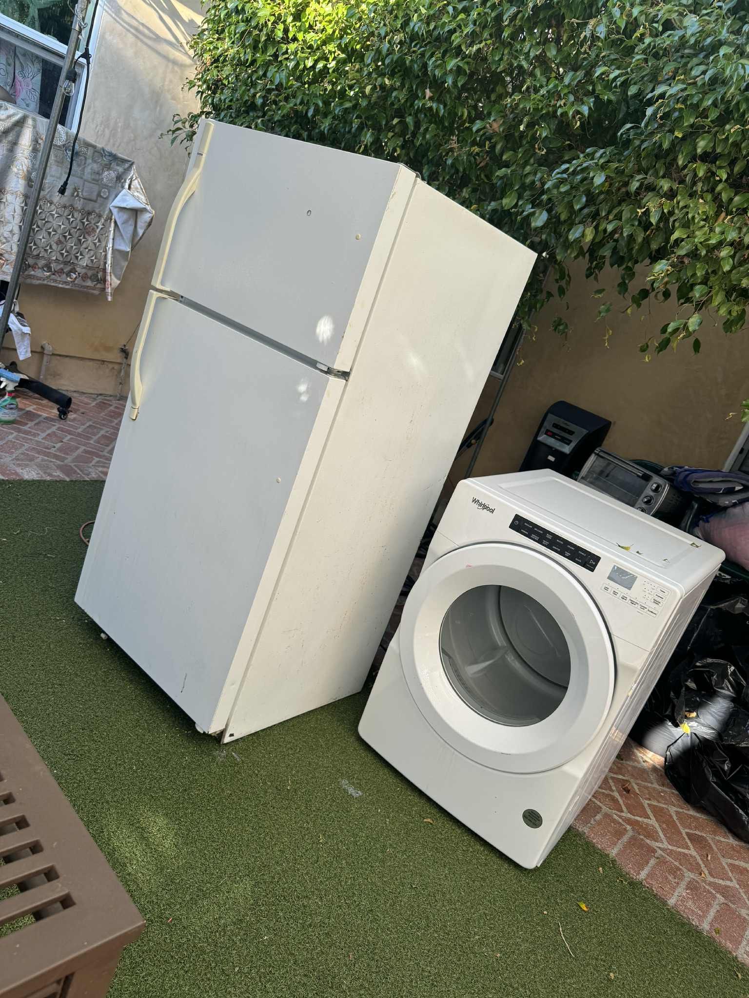 Refrigerador Y Secadora  Ala Venta