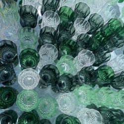 Green And Clear Plastic Wine Glasses - Approx 135