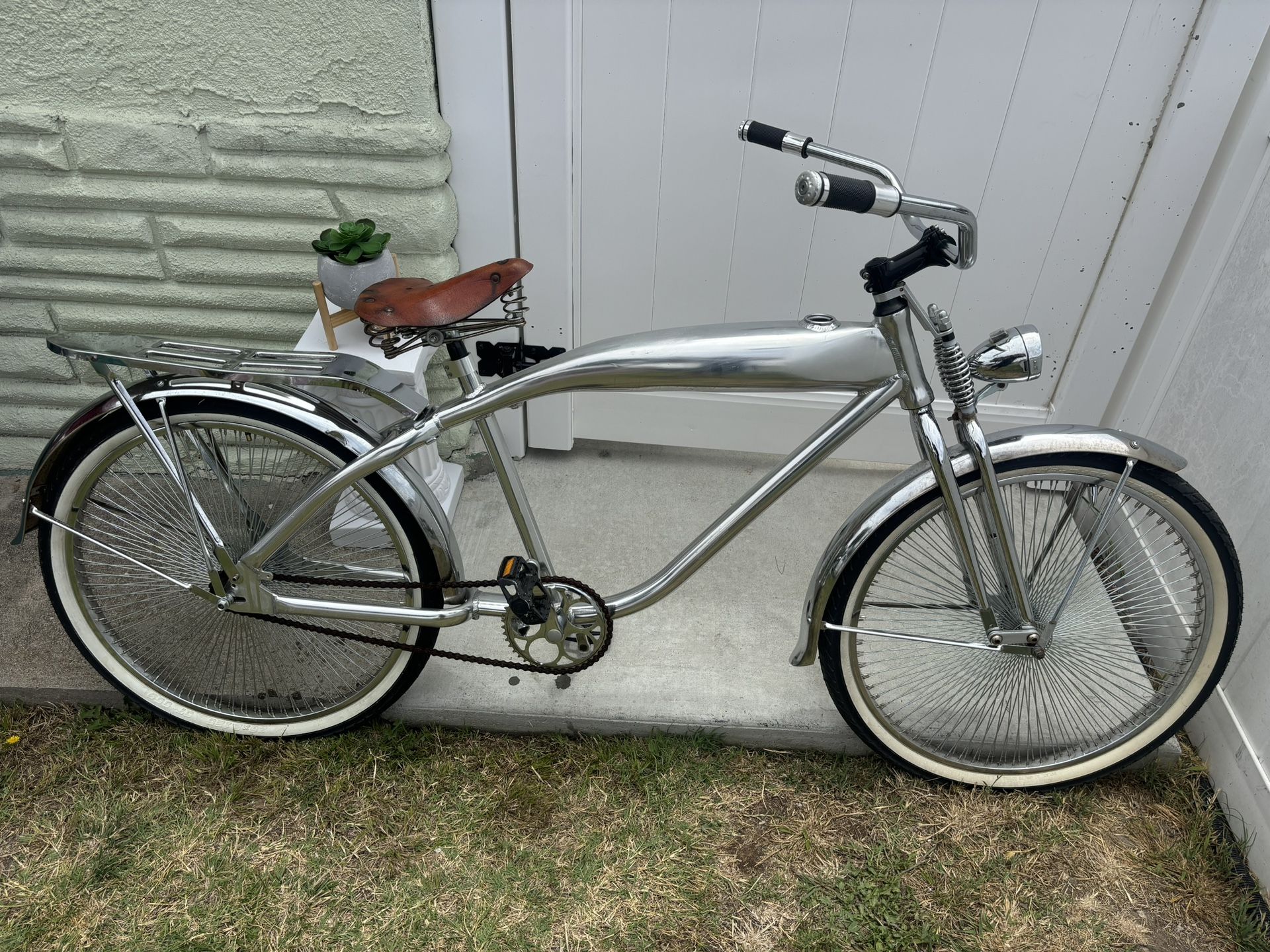 26” Men's Vicla Lowrider Beach Cruiser Bike