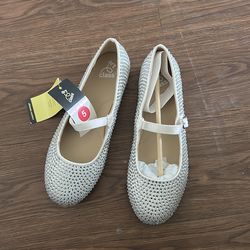 Girls flats