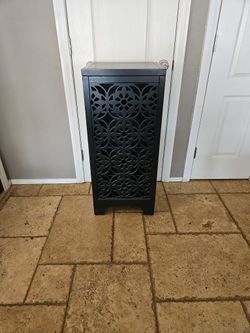 Black Wood Cabinent