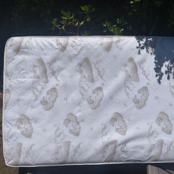 Baby crib mattress