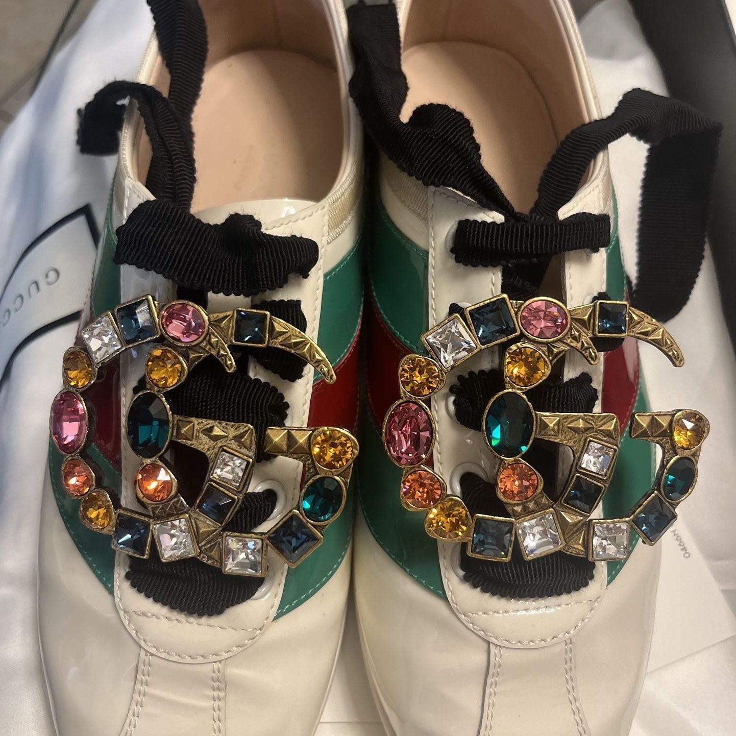 Gucci(37/5) Sneakers Leather Vernice Crystals 