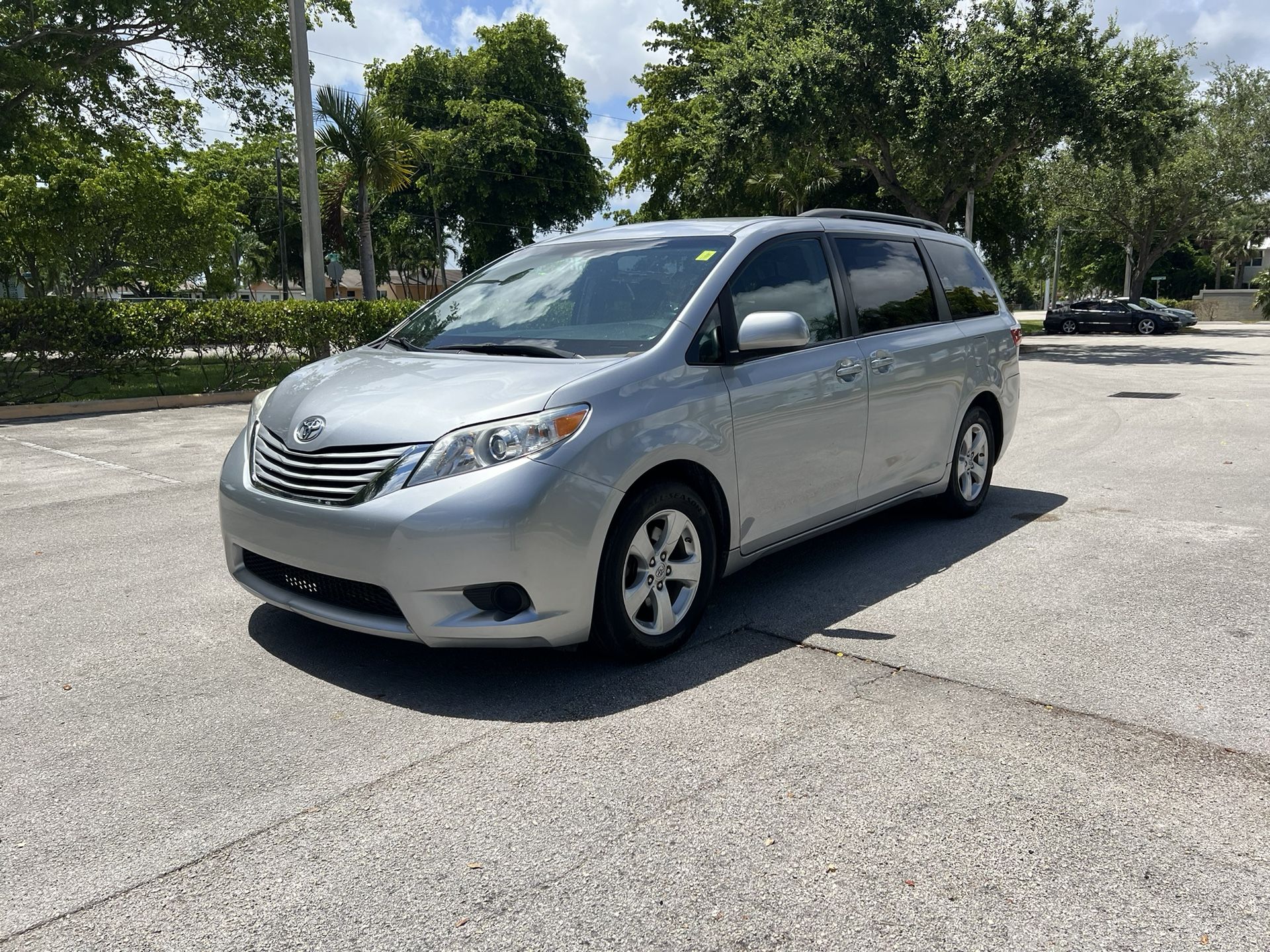 2017 Toyota Sienna