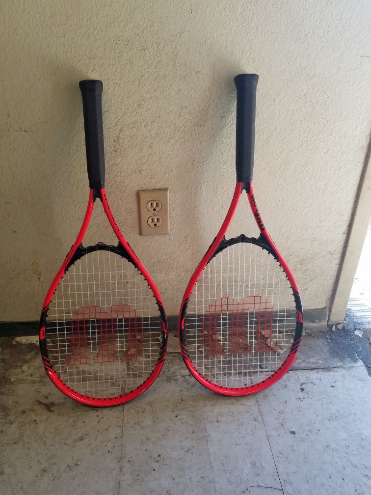 Wilson Federer tennis racket