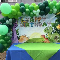 Dinosaur Balloon Garland 