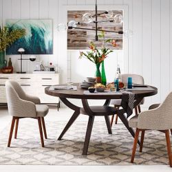 Free 60" Round Table