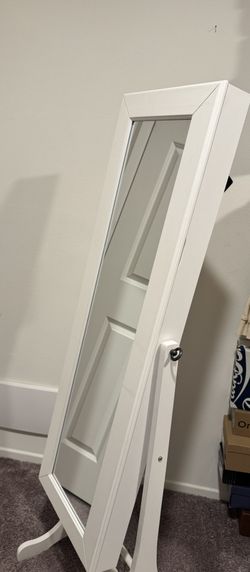 Full Body Mirror With Stand And Storage Space