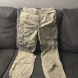 Guys cargo pants size medium $15