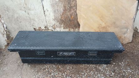 Lund - Truck Tool Box