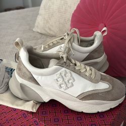 Tory Burch Sneakers