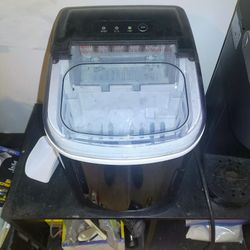 Countertop Ice Maker