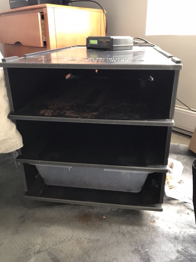 Vivarium Electronics CB70 3 Tub Rack and Accessories for Reptiles THERMOSTAT NOT INCLUDED
