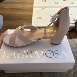 Nude Heels (Youth Size)