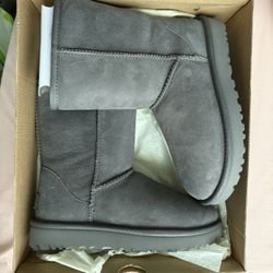 Grey Uggs