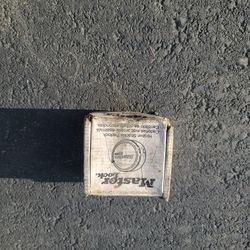 Master Lock 8271 K A W 700 A