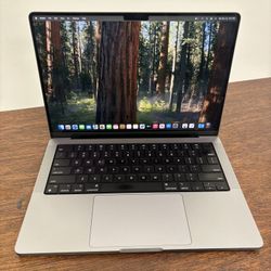 2021 Like New Apple MacBook Pro 16GB M1 Pro 512GB 251 Counts MUSIC RECORDING & VIDEO EDITING SOFTWARE
