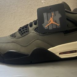 Air jordan 4 x undefeated