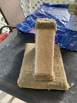 Cat Scratcher 