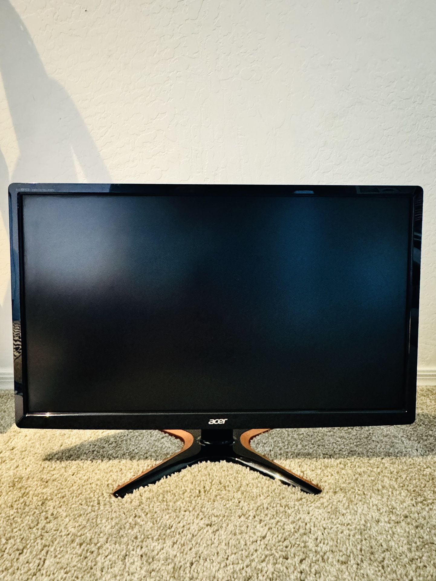 Acer 24 Inches LCD monitor